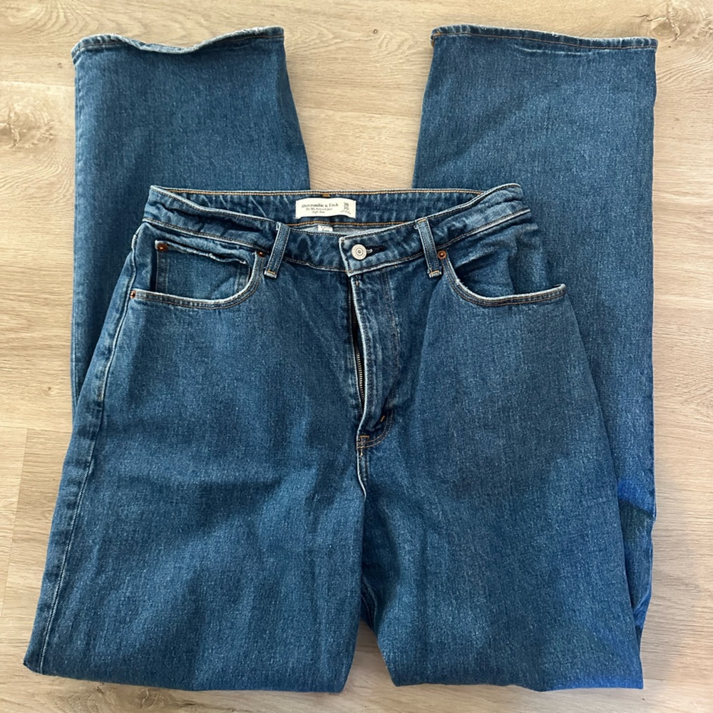 Abercrombie & Fitch Dark Blue 90s Relaxed Jean High Rise Size 10 Long